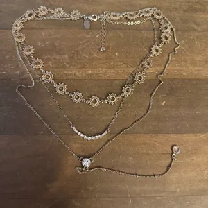 Express gold tone triple layered rhinestone Y necklace thumbnail 2