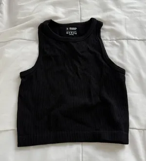 Amazon Ribbed Crop Top thumbnail 1