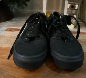 Vans Classic Black Women's Sneakers Lace Up Sz 6 Like New thumbnail 1