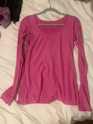 Lululemon Top thumbnail 2
