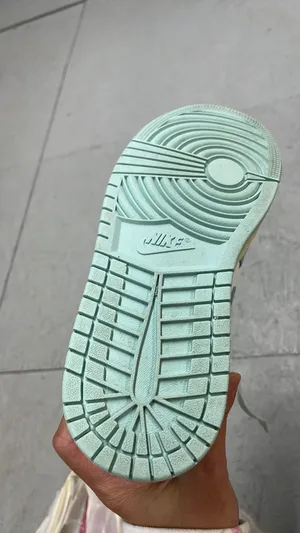 Nike Jordan Air Jordan thumbnail 6