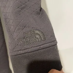 The North Face Recover Up Jacket Size Small Gray Workout Gym Exercise thumbnail 4
