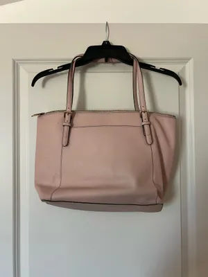 Michael Kors Purse thumbnail 2