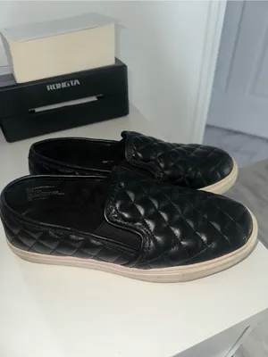 Madden Girl Quilted Black Slip-On Loafers thumbnail 2