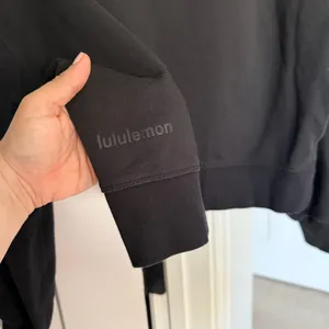 Lululemon Black Crop Sweatshirt Perfectly Oversized Pullover Crew French‎ terry thumbnail 5