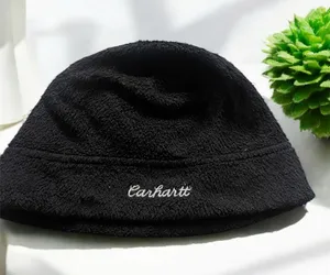Carhartt beanie  thumbnail 1