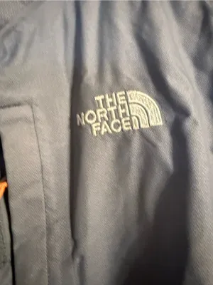 The north face women’s medium jacket thumbnail 3