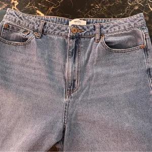 Forever 21 Light Blue High-Rise Wide Leg Jeans thumbnail 5