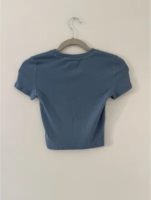 Aritzia TNA HomeStretch Rib Crew Y2K Fitted Ribbed Cotton Babydoll tee size xs thumbnail 8