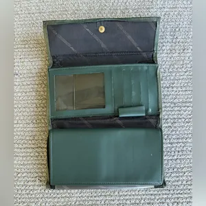 Vintage Amity Olive Green Leather Wallet Clutch Purse thumbnail 7