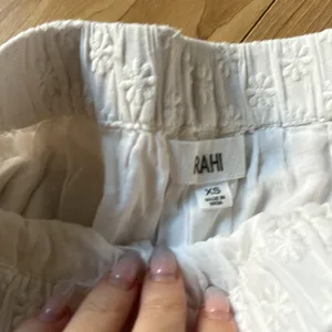 Rahi Floral Embroidered Shorts thumbnail 2