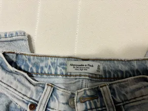 Abercrombie Ultra High-Rise Jeans thumbnail 7