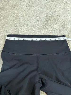 Lululemon Women’s Wunder Under Hi-Rise 7/8 Tight Full-On Luxtreme 25" in Black 8 thumbnail 11