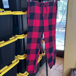 Old Navy Red & Black Buffalo Plaid Flannel Pajama Pants | Unisex | Size Medium thumbnail 3