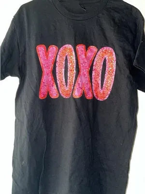 Gildan Black Short-Sleeve Tee with Pink Sequin XOXO Graphic thumbnail 2