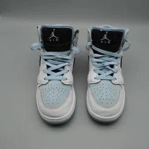 Jordan 1 Mid SE GS Ice Blue Black White DV1337-104 5.5Y Women 7 Sneaker thumbnail 12