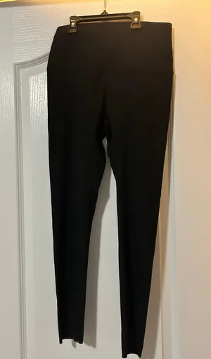 Black Leggings Size M thumbnail 1