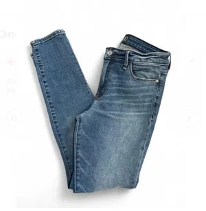 Abercrombie & Fitch size 29 skinny fit mid rise jeans thumbnail 3