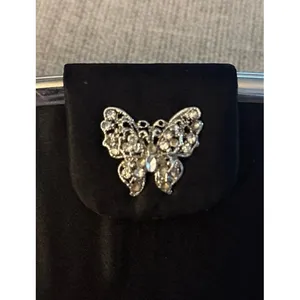 TOVA Beverly Hills Black Satin Evening Clutch‎ Purse Rhinestone Butterfly thumbnail 3