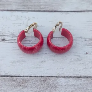 Vintage Clip On Earrings Red Marbled? Hoops Retro thumbnail 8