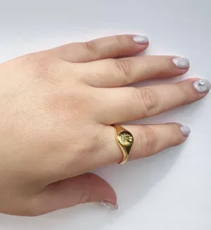 Size 5 gold ring non tarnish mini wildflower thumbnail 1