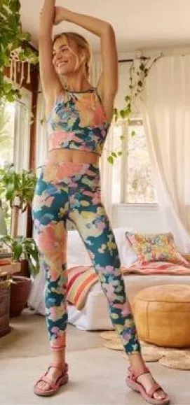 ANTHRO | DAILY PRACTICE Multicolor Floral Active Set‎ thumbnail 1