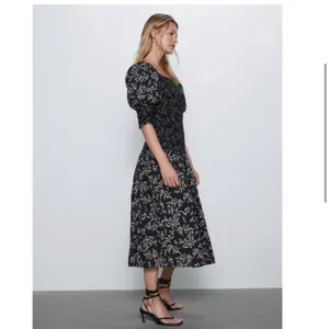 Zara Penny Ruched Black Floral Linen Blend Boho Puff Midi Dress Size Small thumbnail 12