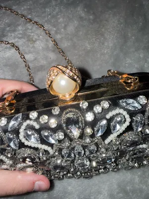 Amazon Elegant Beaded Clutch Purse thumbnail 3