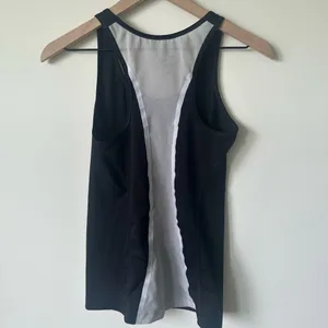 Nike black workout tank XS thumbnail 3