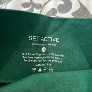 Set active seamless high rise leggings size medium thumbnail 5