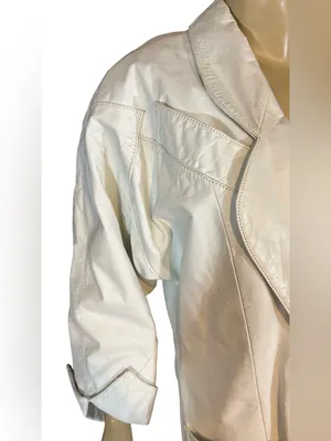 Wilson's Leather VINTAGE 1980'S WHITE LEATHER OVER-SIZED JACKET (S) thumbnail 8