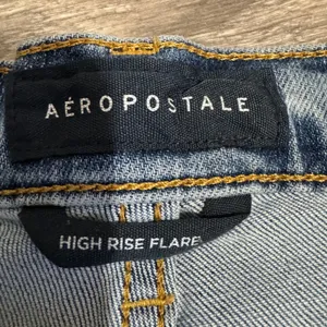 Aeropostale‎ Womens High Rise Flare Jeans 24x31 in Medium Wash Blue Size 2 Boho thumbnail 3
