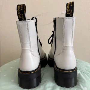 Dr. Martens Jadon White Leather Platform Boots EU 37/Men’s size 5/Women’s size 6 thumbnail 8