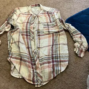 Abercrombie medium button down‎ thumbnail 3