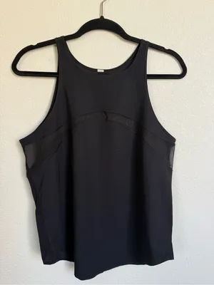 Lululemon Womens Black Mesh Panel Relaxed Yoga Workout Tank Top Estimated Size 8 thumbnail 4