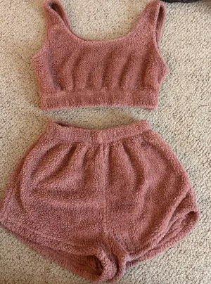 Amazon Fluffy pajama set two piece thumbnail 1