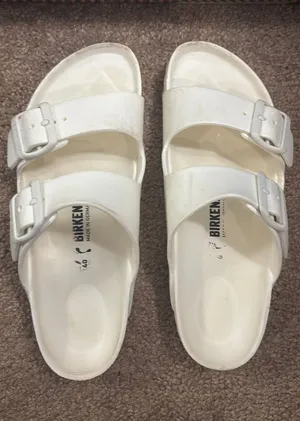 White Birkenstock Sandals Arizona Women’s thumbnail 1