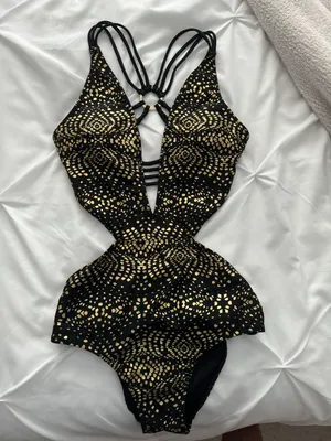 Swimsuit thumbnail 1