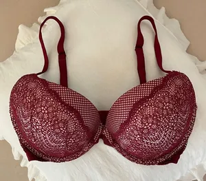 Victorias Secret Push-Up Lace detail Bra | SIZE 32DD thumbnail 1