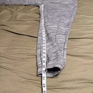 PINK Victoria’s Secret Gray Jogger Sweatpants M thumbnail 7
