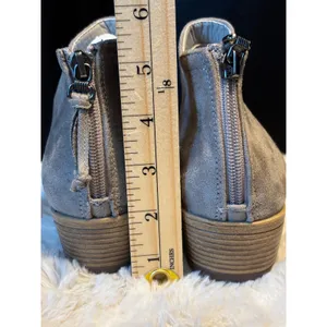 Grey Faux Suede Ankle Boots Pointed Toe Low Block Heel Rear Zip Size 6 thumbnail 7