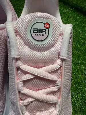 Nike Air Max women’s 8.5 thumbnail 4