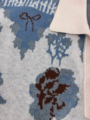 (E-578) Free People Cropped Floral V-Neck Sweater in Cream, Blue & Brown thumbnail 8