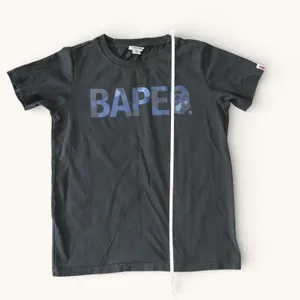 Authentic BAPE A Bathing Ape Womens Small Black Camo Logo Graphic Tee Shirt thumbnail 8