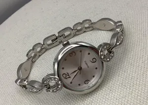 Y2K Quartz Base Metal Bazel GENWM1321L Japan Mov. Watch thumbnail 1