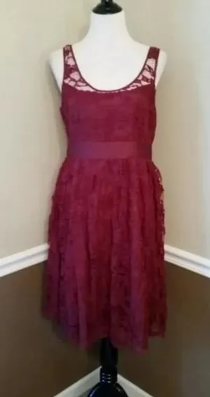 Burgundy Lace Dress Pleated Skirt Sleeveless Midi Cocktail Party BB Dakota Sz 2 thumbnail 1