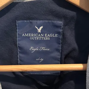 American Eagle Outfitters‎ XL Vintage Y2K Fleece Light Gray Peacoat thumbnail 2