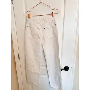 Reformation‎ Jeans Women 26 White High Rise Straight Leg Distressed Knee Denim thumbnail 3