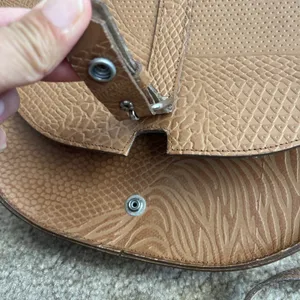 Vintage Embossed Crocodile Cross body Purse Brown Academic Ivy League Business thumbnail 3