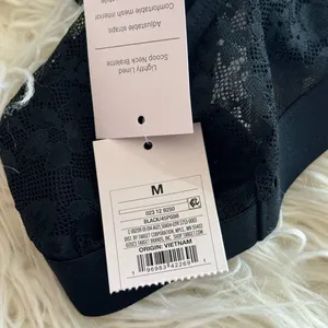 Auden Lace Lightly Lined Scoop Neck Bralette Black Size Medium thumbnail 10